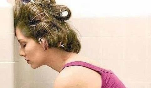 私处|女性小便结束,要不要用卫生纸擦拭?搞错了容易诱发妇科疾病!