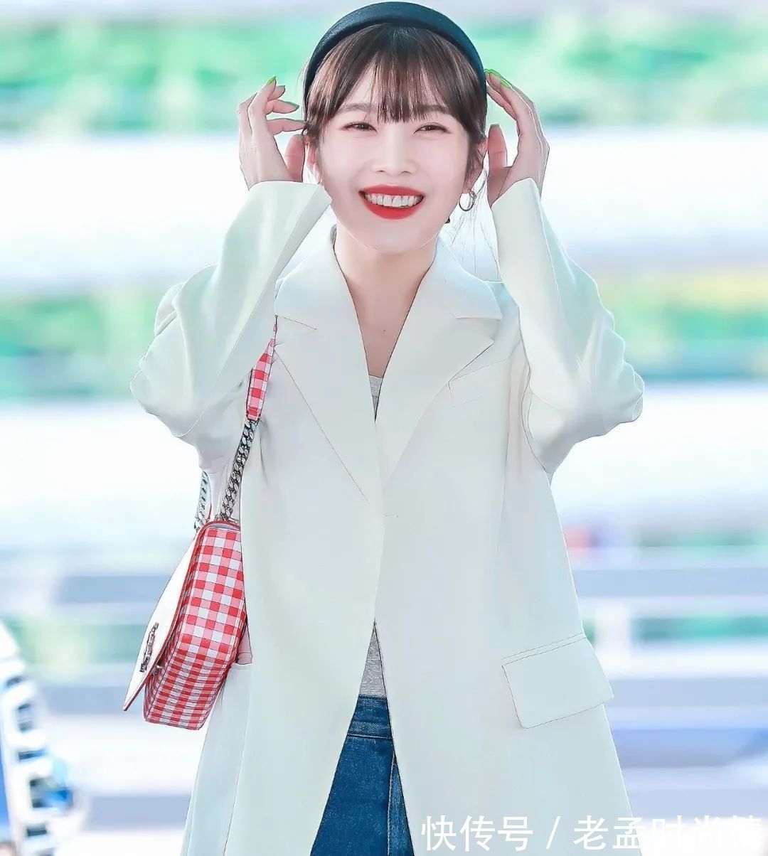 搭配|朴秀荣衣品真圈粉,羽绒服配休闲鞋时髦活力