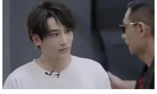 李云迪|不同的通知淘汰方式，赵文卓陈小春“冷酷”的背后，给了兄弟最体面的风光