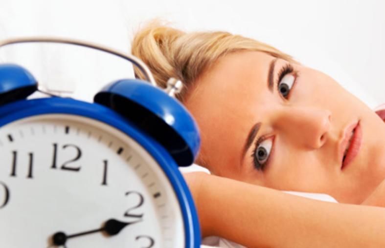 深度睡眠|晚上最不能碰的3种食物,或让你病上加病,为健康早预防