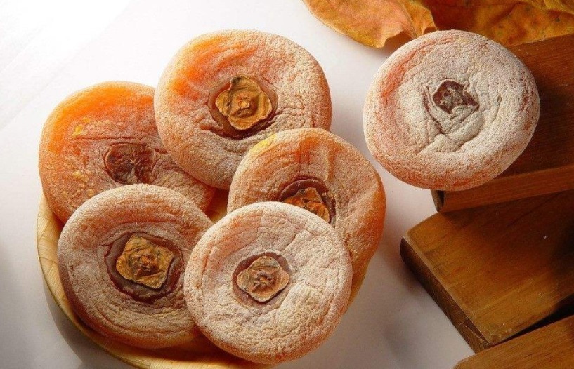 柿饼|吃柿饼时到底要不要洗今天健康专家告诉你答案，早知早健康！