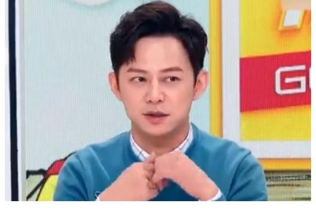 何炅|吴昕在快本自卑是必然的！剪短发引领导不满，何炅知道真相替她委屈