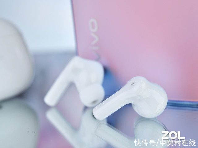 vivo|好音质 长续航 vivo TWS 2e 真无线耳机图赏