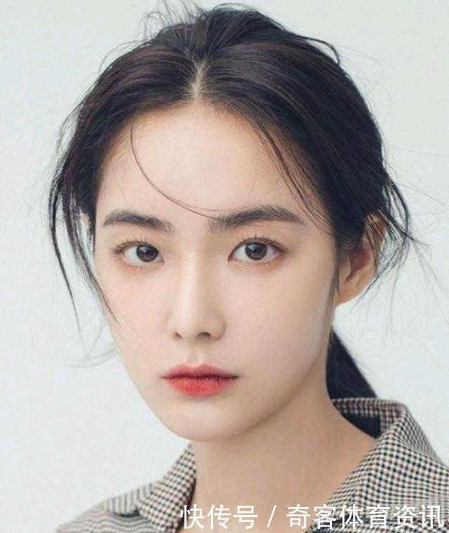 韩国三大整形模板,为自己画像找医生整容,一个还是jisoo的好朋友