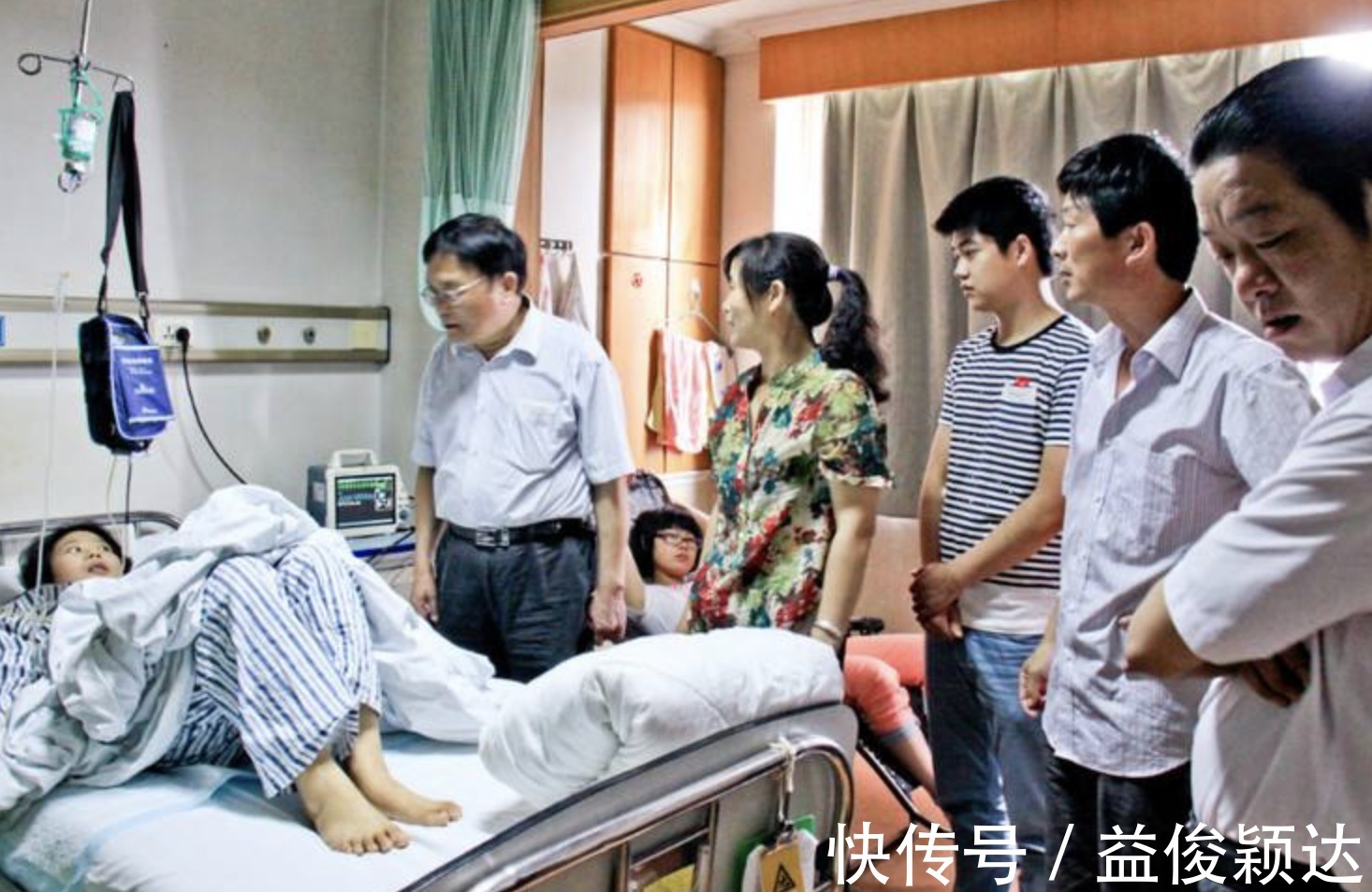 预兆|21岁花季少女确诊肺癌,医生患上癌症之前,早就有预兆