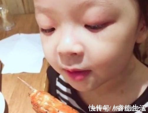 家长|这4种食物别给孩子买,浪费钱不说还没营养,身为家长要拒绝