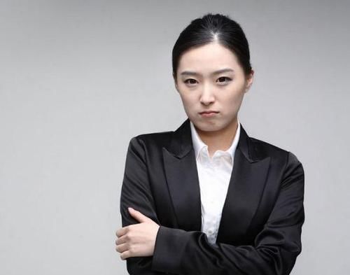 身体|经常在2个“时间段”生气的人,身体会很受伤,人还不容易长寿