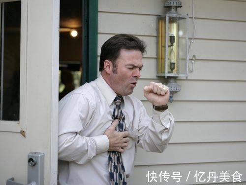 身体|高血压会引起身体出现这些表现, 当你发现时别忽视!