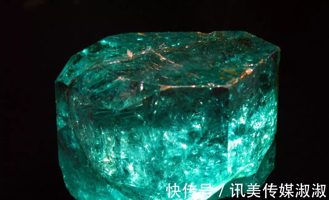 微油|头衔个个“壕”气十足，祖母绿的身价到底为什么这么高？