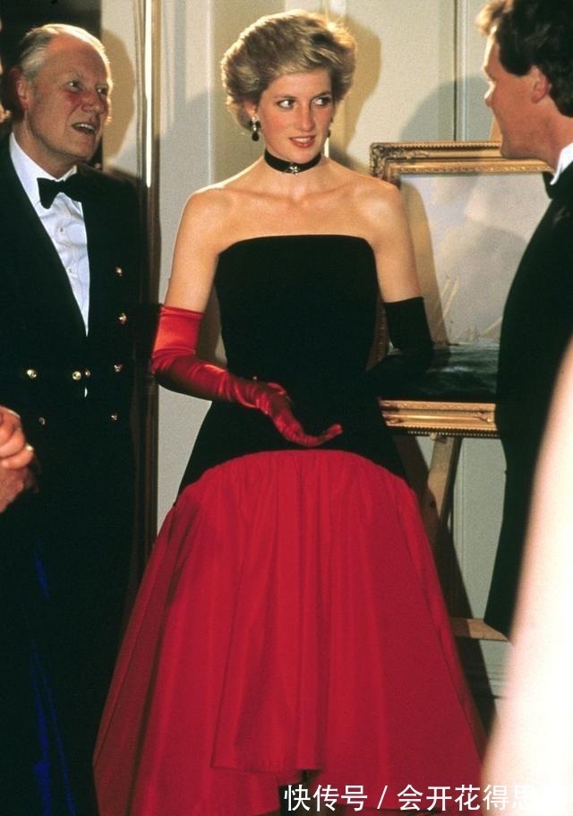 项链 戴妃有多时髦一条项链戴出几种风格穿搭,堪称殿堂级的时髦精!