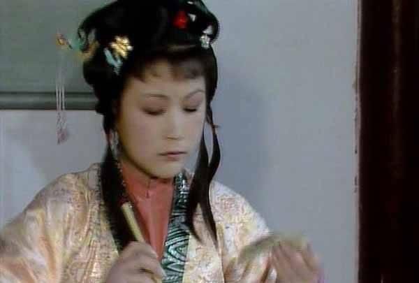 偏爱|宝玉既非最长,也非最幼,为何会深得祖母偏爱