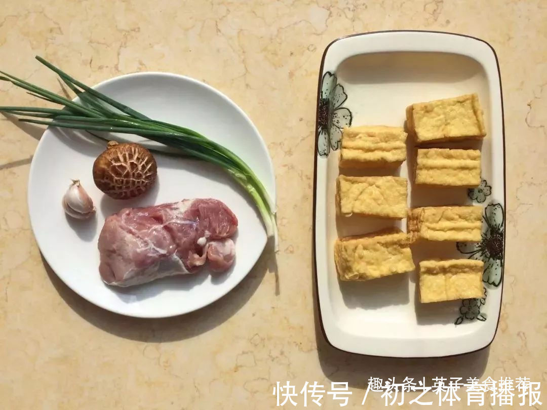 做法|豆腐新做法:好看又方便的肉酿豆腐盒子!