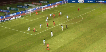 呂文君|買提江腳后跟磕球，呂文君下底傳中，劉祝潤(rùn)甩頭攻門頂高