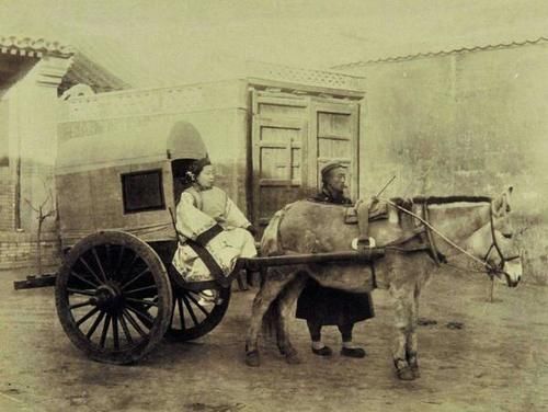  俗语|俗语“富不住大屋，穷不行远路”，现在还有用吗？听了反正不吃亏