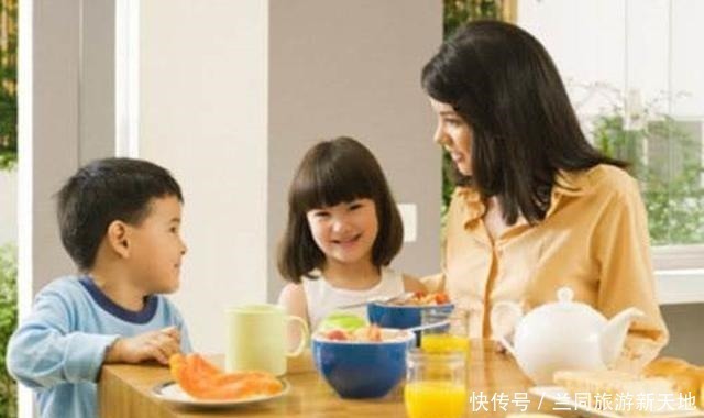 一日三餐|这3种“糊弄式早餐”,没营养还伤害孩子健康,很多宝妈仍不知情