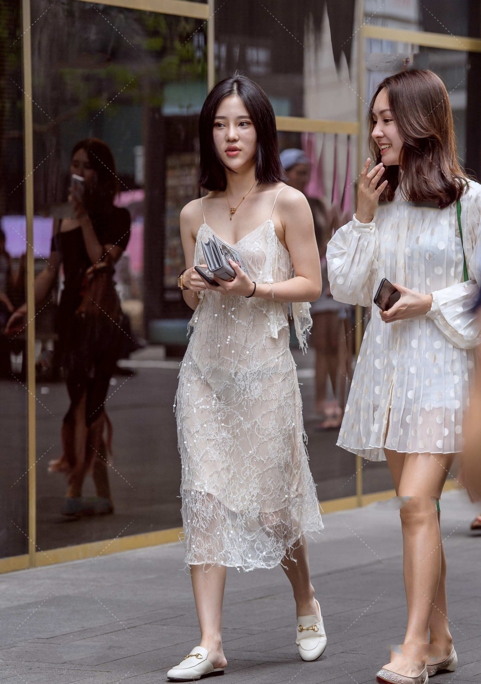 长裙|骨干的气质美女,睫毛一闪一闪的,如此的纯洁美丽