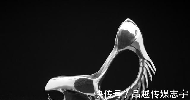 艺术学院 旧影拾记:行走的艺术,世界上令人叹为观止的高跟鞋Top10