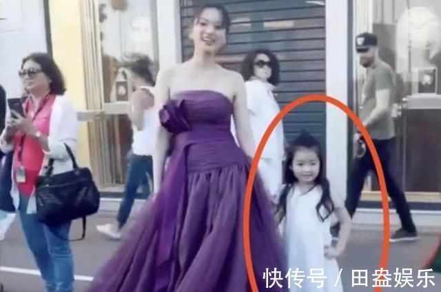 紅毯|她4歲參加爸爸去哪兒走紅,6歲年入百萬(wàn)養(yǎng)全家,今現(xiàn)狀讓人心疼