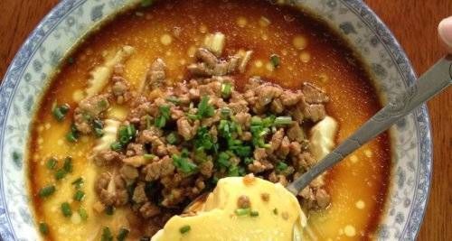 经典家常菜豆腐蒸蛋,营养丰富,味道鲜美,飘香四溢,快来试试