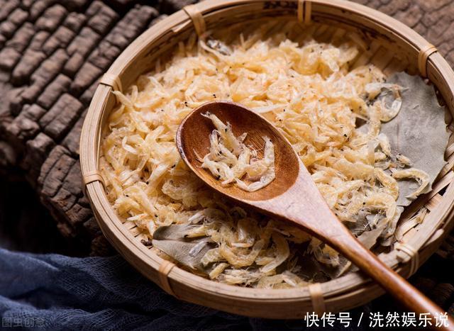 同样是虾皮,选白色还是浅红色?老渔民告诉你,以后别再买错了