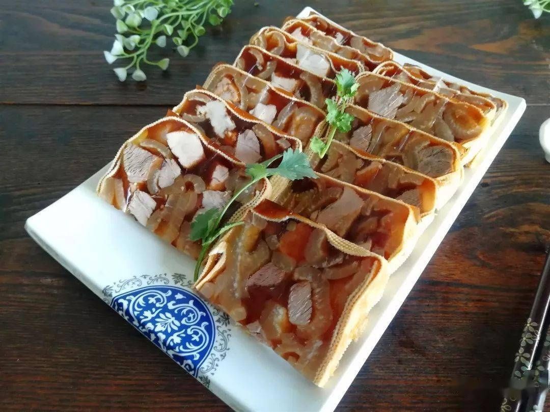 春节家宴必备的12道硬菜,现在学还不晚!