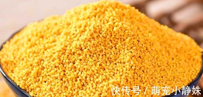 熬小米粥时,记住不要直接加水煮,诀窍告诉你,米粥香浓、出油多
