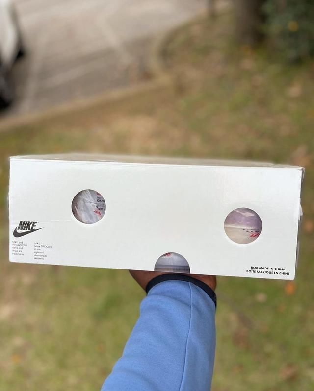 white 飞翼鞋盒太酷了!OW x AJ2 最新图片泄露!下月正式发售