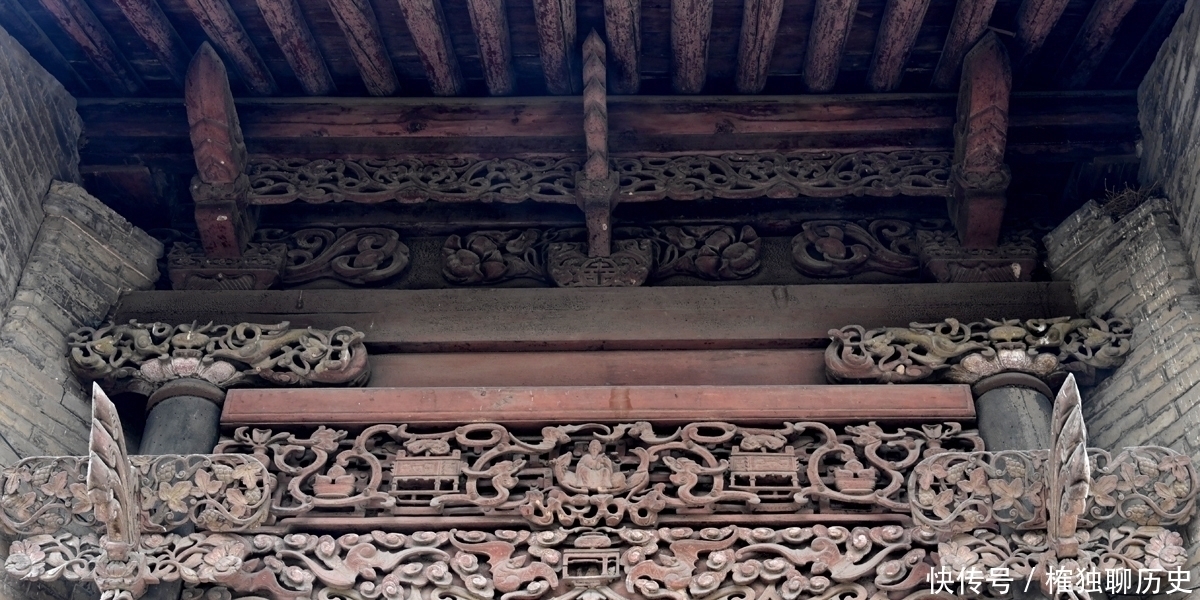 爷爷|老人住百年豪宅,雕梁画栋十分精美,“我爷爷花二百两银子买的”