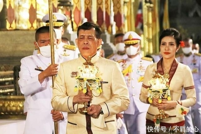 诗妮娜要升级成泰国王后啦!气质够端庄,泰王一意孤行谁劝都没用