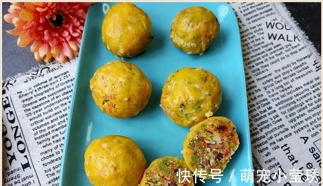 菜团子|家有面粉一定要学会这吃法，营养高热量低，10分钟就上桌，特简单