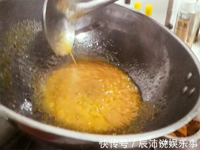红亮|大厨炒糖色红亮不苦,原来关键在这3步,难怪之前做的发苦