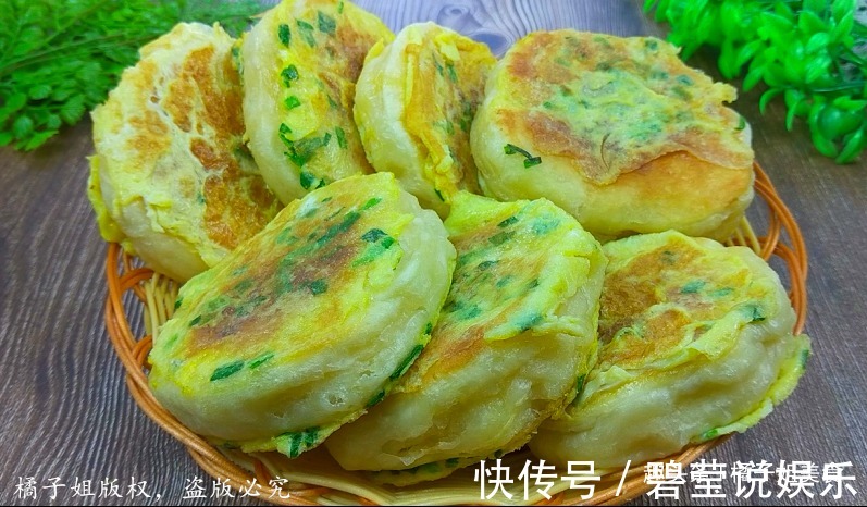 这个饼的做法火了,蓬松柔软,北方人三天两头吃,南方人也喜欢