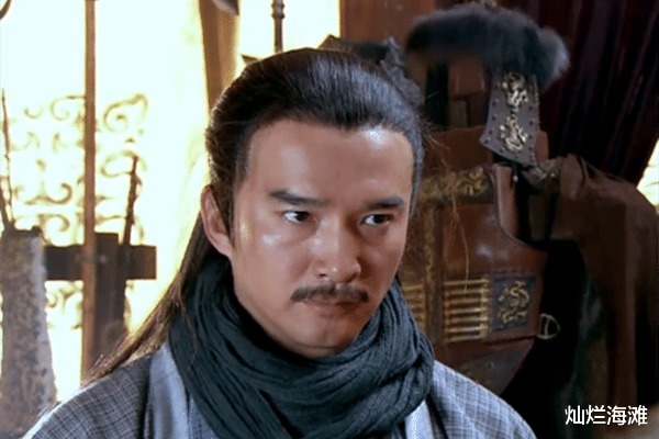 此人主动前往梁山军营卧底,擒杀梁山十一将,此后悄然而去