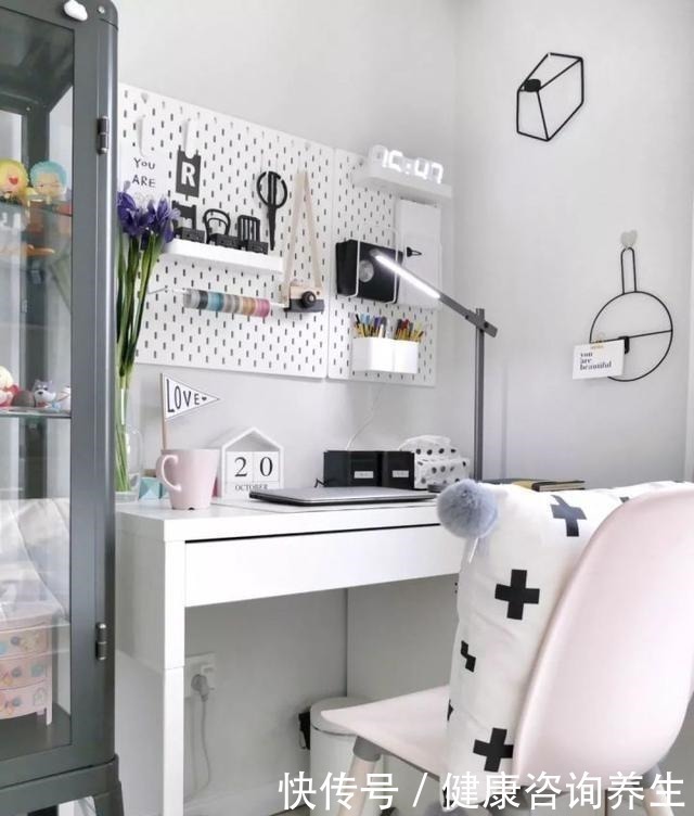 全屋|她家88㎡,坚持半墙主义,全屋都是柜子,太有心了!