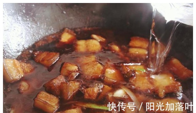 五花肉|红烧肉的最新做法，只需3步，入口爽滑香而不腻，越吃越想吃！