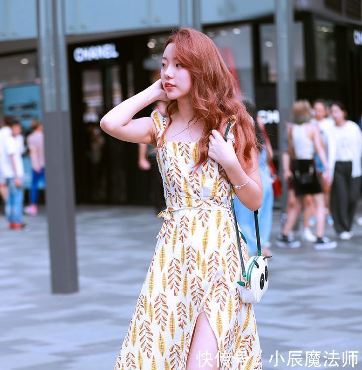 活力|青春又靓丽的打底裤小姐姐穿出活力气质,将完美身材展露无遗