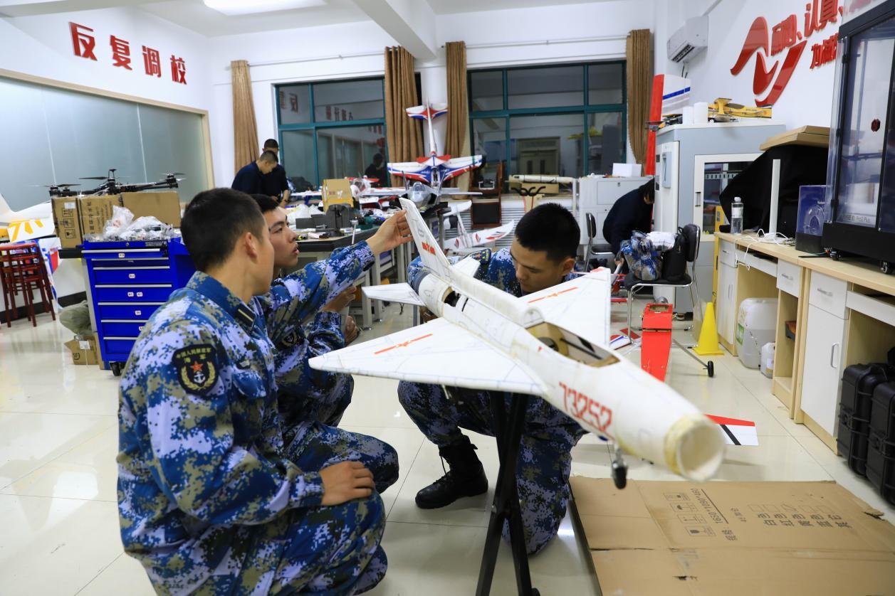 学员|“军校俱乐部”，别样练兵场——海军航空大学航空基础学院学员俱乐部活动掠影