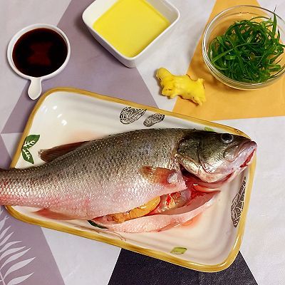  清蒸|#甜蜜暖冬，“焙”感幸福#清蒸鲈鱼