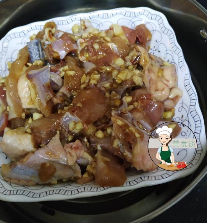 是调料也是药,搭配鸡肉一起蒸,鲜香开胃,味道好极了,错过可惜