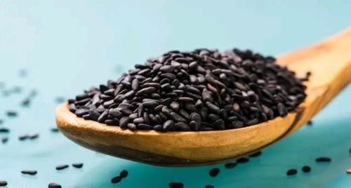 预防|中老年人掌握正确喝奶方法，预防骨质疏松，帮助睡眠，保护心血管