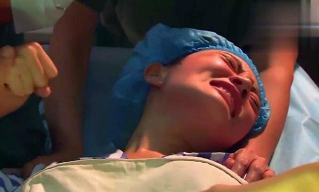 顺产|丈夫陪产时,妻子对其''口吐芬芳'',丈夫一巴掌下去世界都安静了