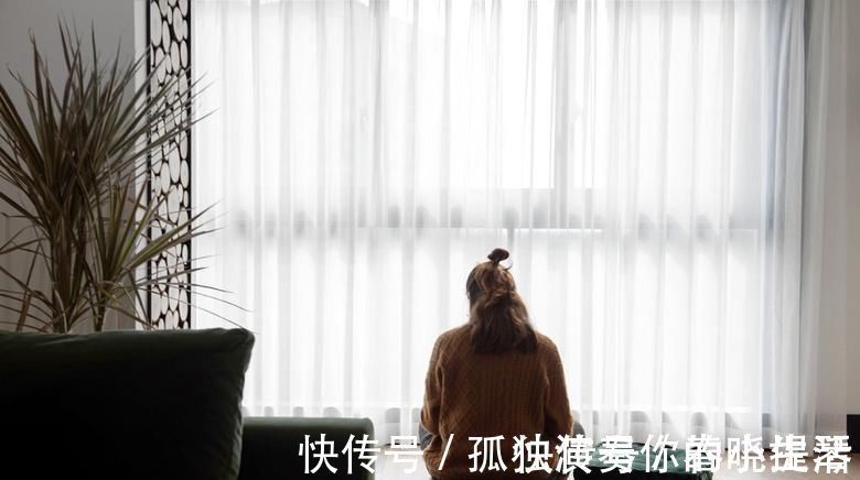 饰面板|四口之家住89㎡,两年过去,家中依然美观大方,阳台更是实用漂亮