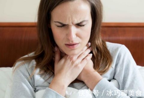 喉咙痛|喉咙痛若伴有4种情况，或是食管癌的信号