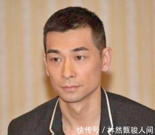 年纪|不管多大年纪的男人,这4种发型要少留,尤其第1个,看了想绕道