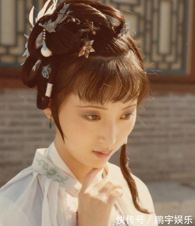 宝黛$红楼梦中林黛玉为何非得死曹雪芹已说出原因