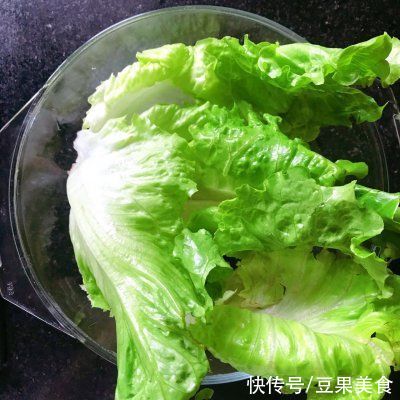 手残党|手残党必学菜谱之新鲜核桃沙拉