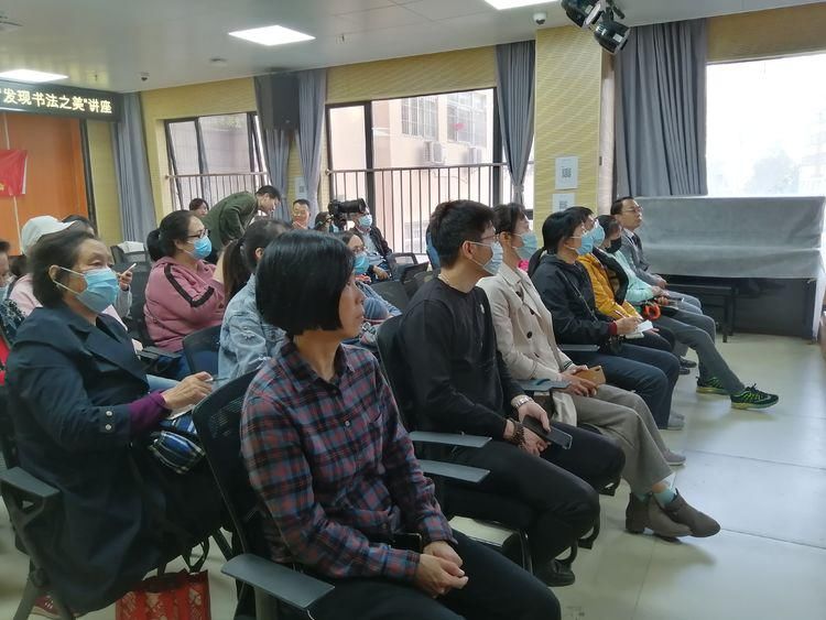 如何鉴赏书法作品 书法篆刻达人赵小岩教你发现书法之美|深晚报道| 唐楷