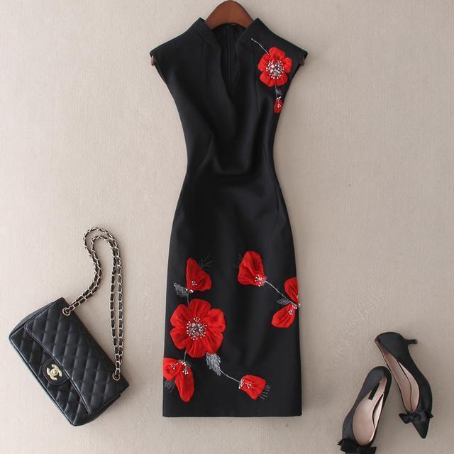 小蛮腰|一件旗袍裙,一个心情,一个婀娜多姿的身段,一种名门望族的气质