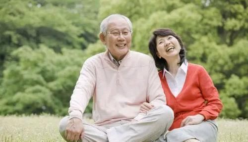 长寿|不论男女,55岁后,身体能有5个表现,你可能被长寿“护住”了