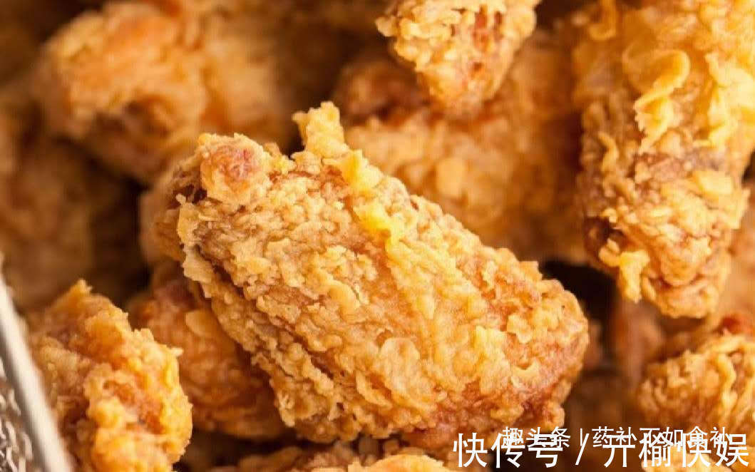 炸鸡翅|刚端上桌就遭到哄抢，表皮金黄酥脆肉质饱满，强身健体，孩子爱吃